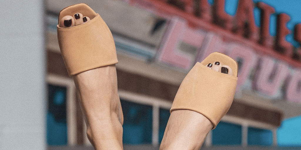 Women's Sandals-Shop-Local Getaways-credit Oz Seyrek-800x400
