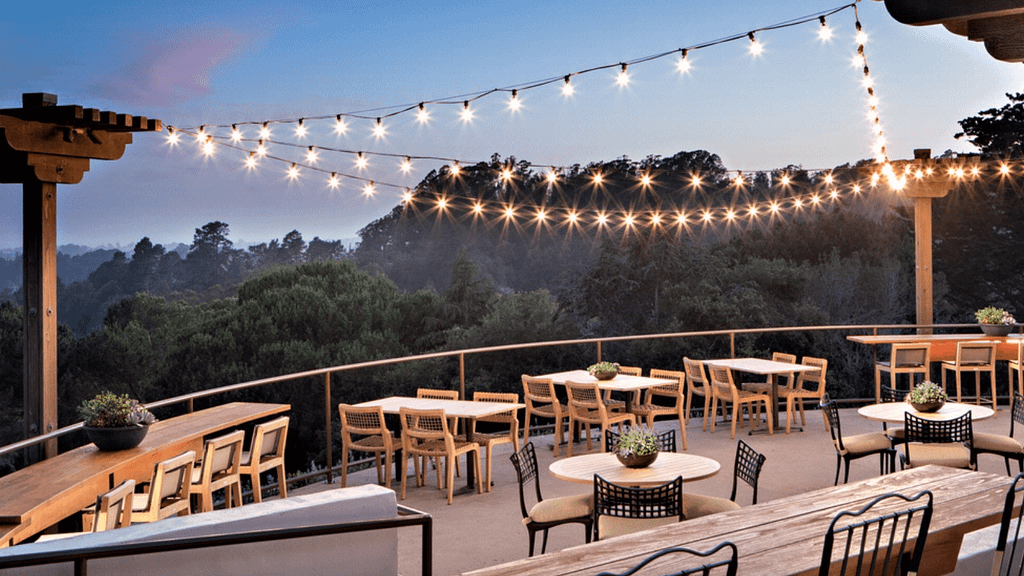 stay_santa cruz_chaminade_view_800x450