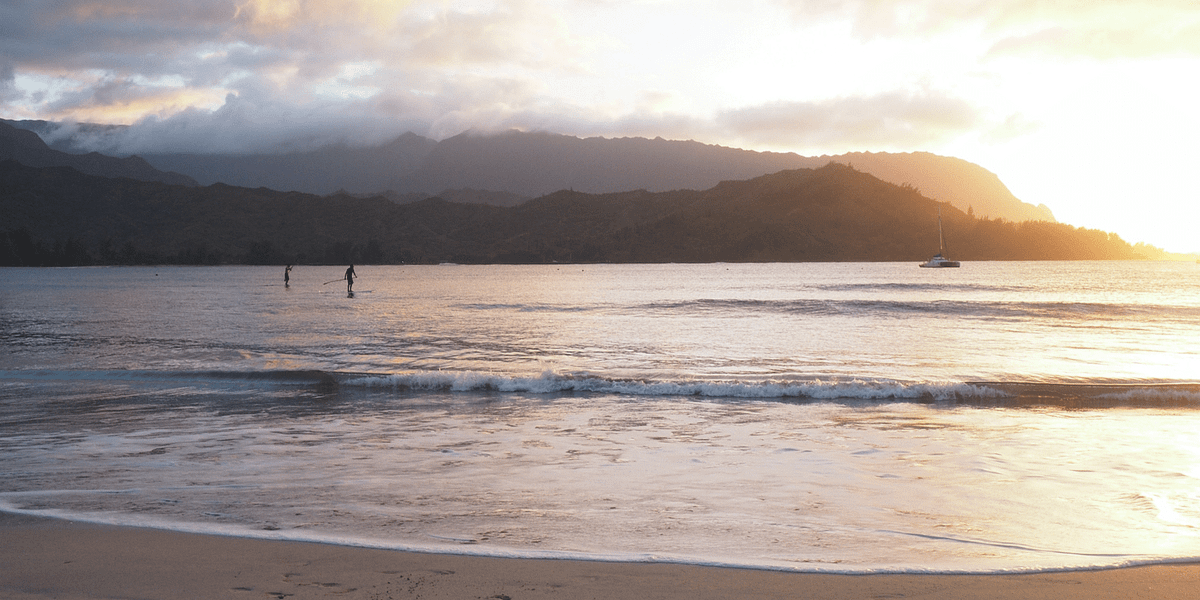 hanalei beach_feature image_800x400_macauly-addesso