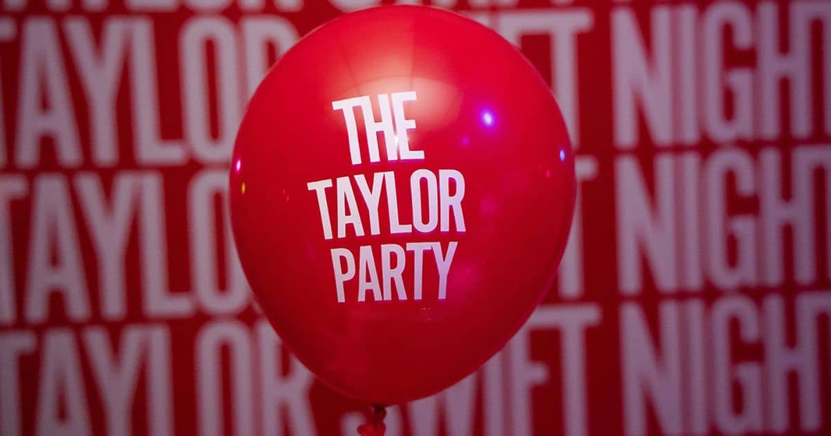 Taylor party balloon