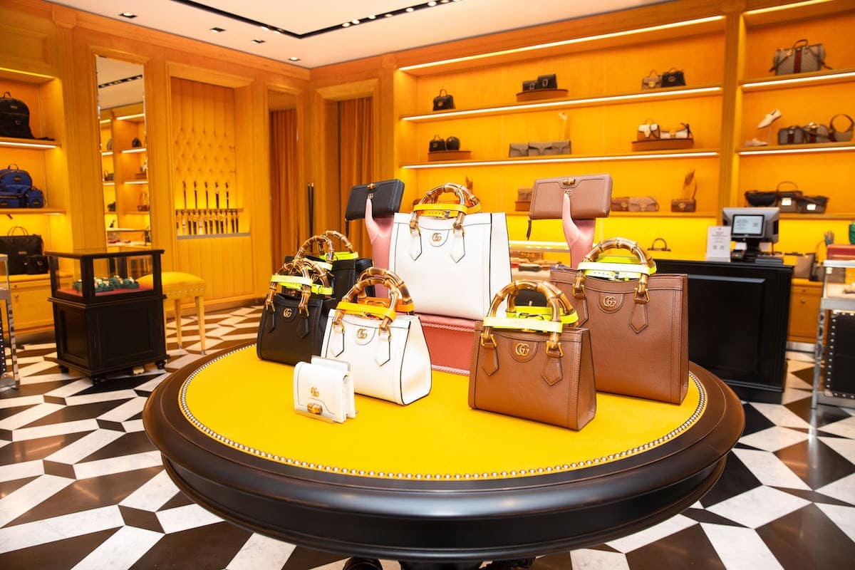 The first Louis Vuitton airport store with a digital entrance at