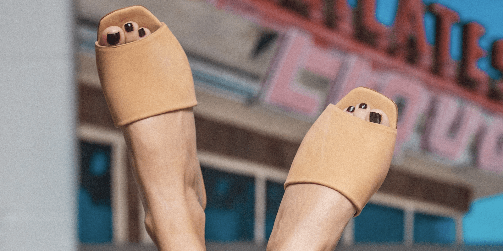 Women's Sandals-Shop-Local Getaways-credit Oz Seyrek-800x400