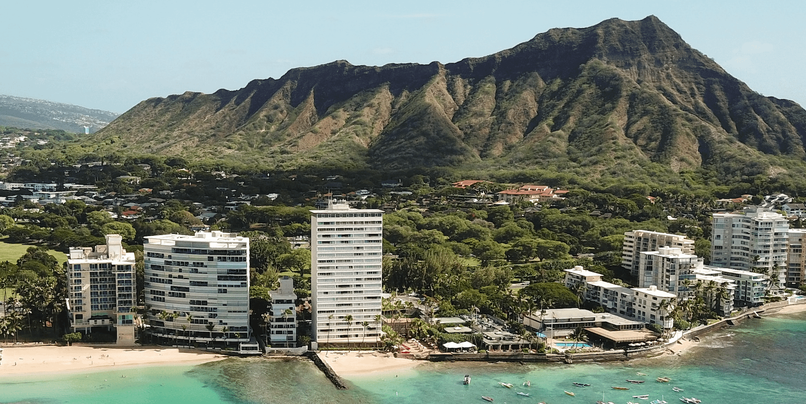 Kaimana Beach-Oahu-credit Michael Olsen-feature-800x400