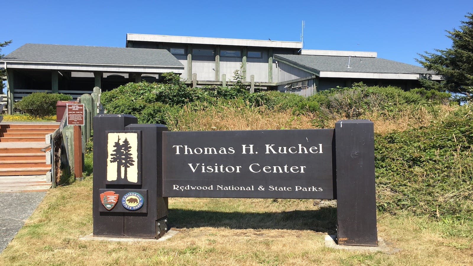 thomas h kuchel visitor center_redwood state and national Park_800x450_nps