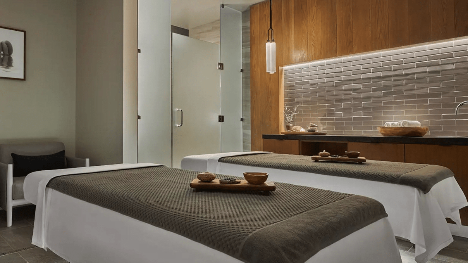 stay-sonoma-wellness-montage-spa-treatment-room-800x450