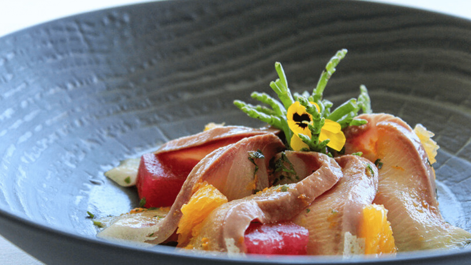 halekulani orchids_eat_oahu_fine dining_800x450