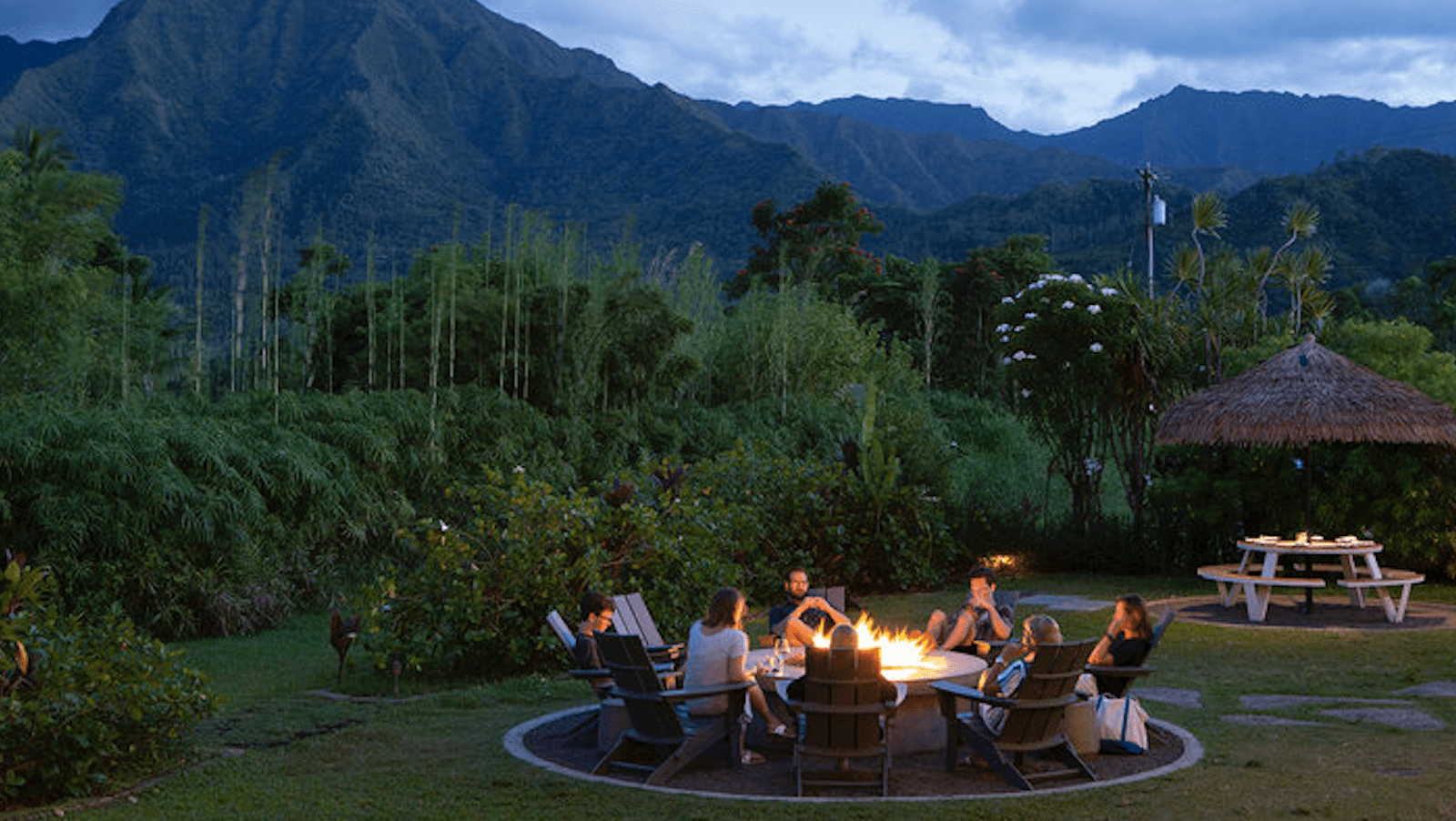 Bar Acuda-Kauai-Sunset Dining-800x450