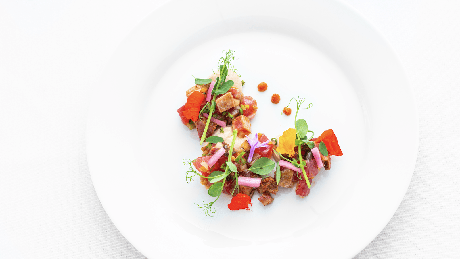 KCC Culinary Heroes-One Plate at a Time 2019-Chef Alan Wong-Ahi Makaweli Beef Heart Moromiso Chiso Buds and Pickled Onio-credit Dane Nakama-800x450