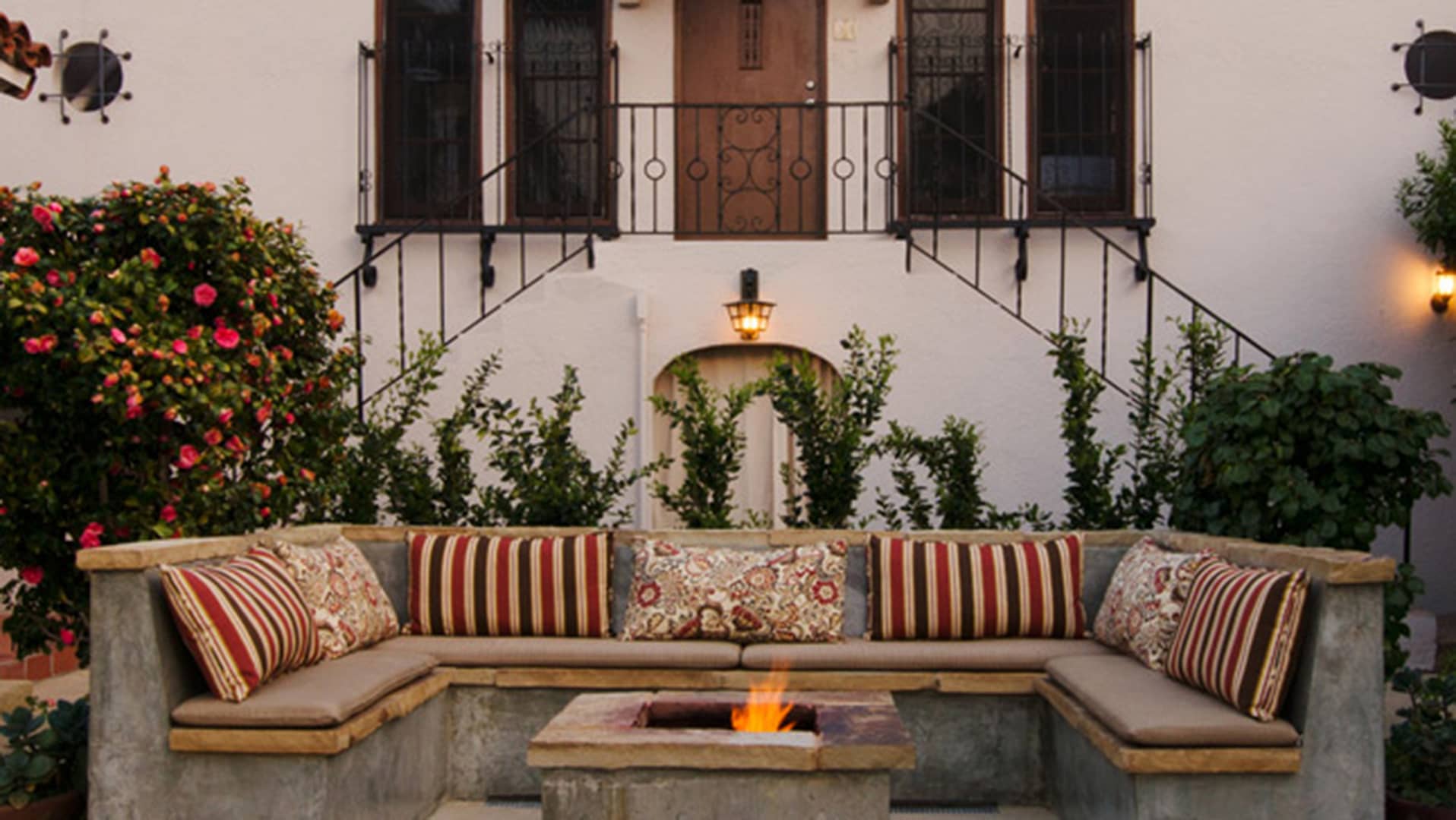 Casa Del Mar Inn, Best Group Getaways SB