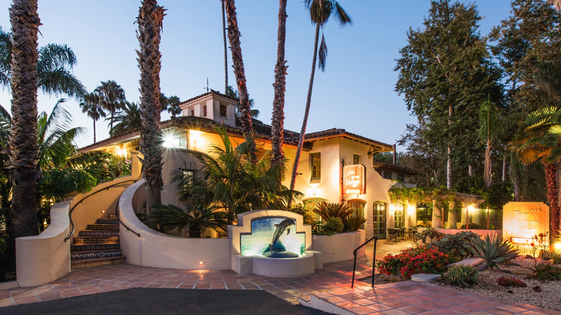 Inn by the Harbor, Best Group Getaways SB