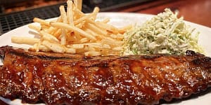 Rutherford-Grill-ribsrack-wine-country-1200-@rutherfordgrill