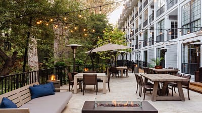 The Inn at Saratoga-SouthBay-Group-800x450-credit The Inn at Saratoga