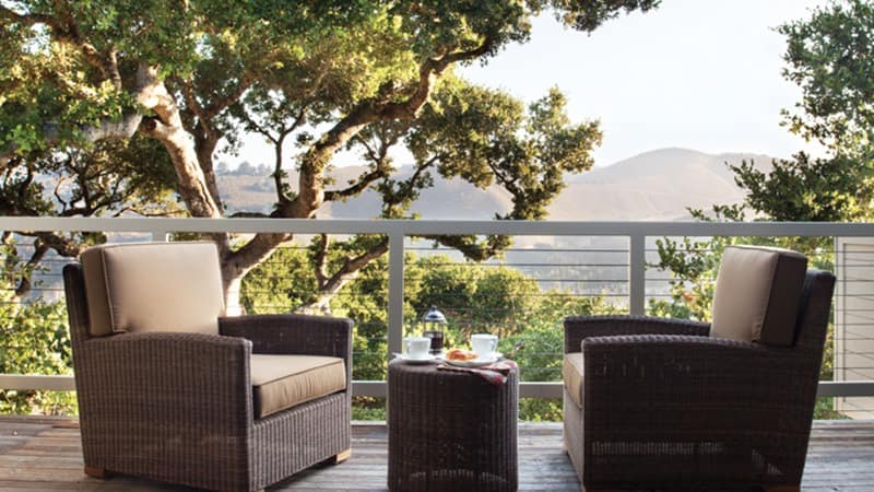 Carmel-Valley-Guestroom-Balcony_Hills_800x450