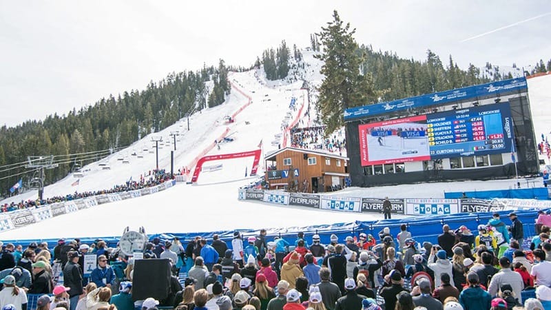 Palisades-Tahoe-Annual Events-February-credit @palisadestahoe-800x450