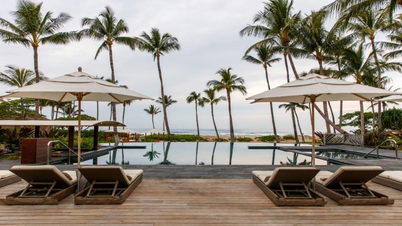Hawaii_Four Seasons_800x450_Source Claire Marshall