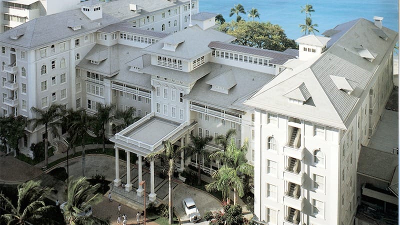 moana-Waikiki-Oahu-Hawaii-Luxury-Moana-surfrider