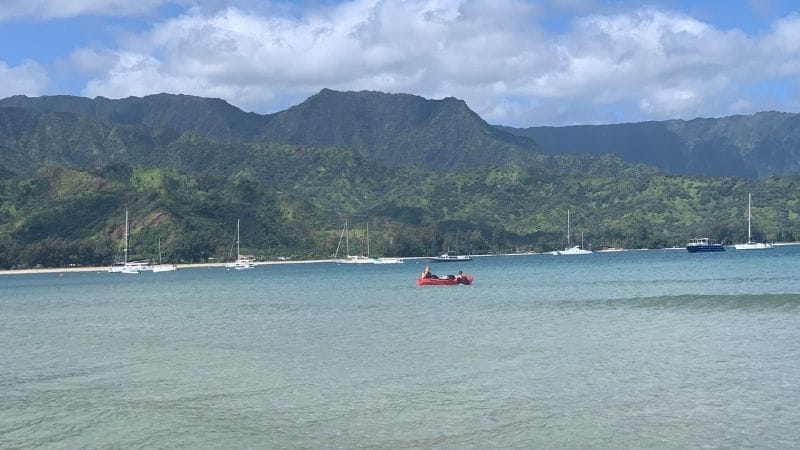 kayaking-hanaleibay-kauai-2021-Mimi Towle-800