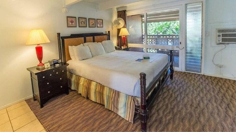 Hotel Molokai-Value Hotels-Maui-800