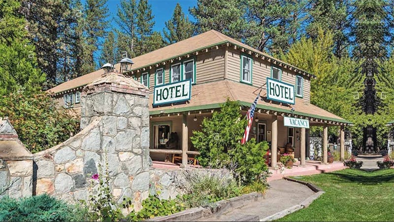 Camp Richardson-Stay-Tahoe-Value-800x450