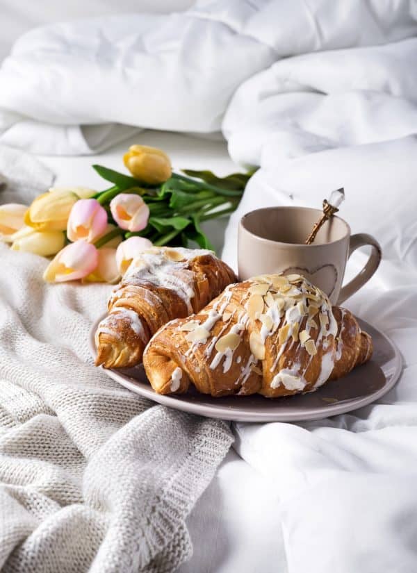 breakfast-in-bed.jpg